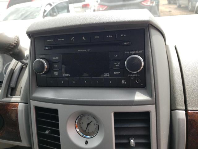 Photo 9 from auction – 2010 CHRYSLER TOWN & COU with VIN 2A4RR5D17AR245487