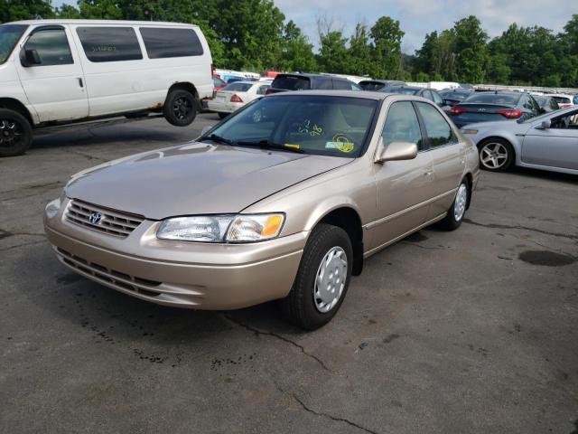 Photo 2 from auction – 1998 TOYOTA CAMRY CE with VIN JT2BG22K5W0159693