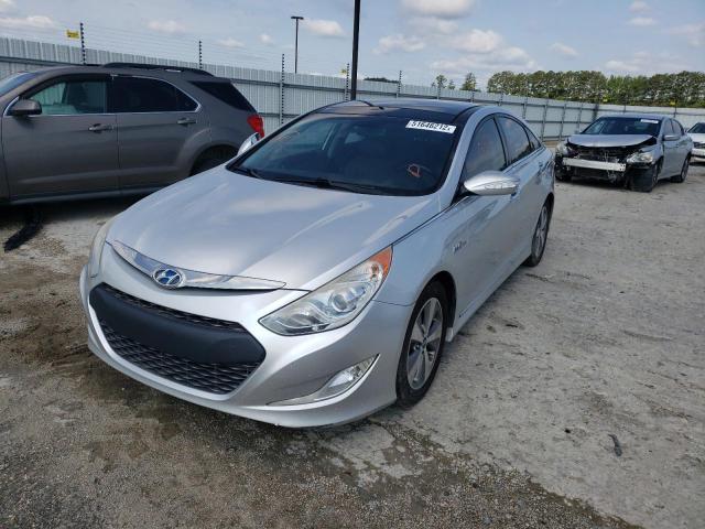 Photo 2 from auction – 2012 HYUNDAI SONATA HYB with VIN KMHEC4A44CA040386