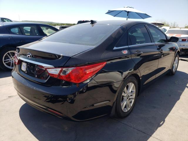 Photo 4 from auction – 2012 HYUNDAI SONATA GLS with VIN 5NPEB4AC0CH474943