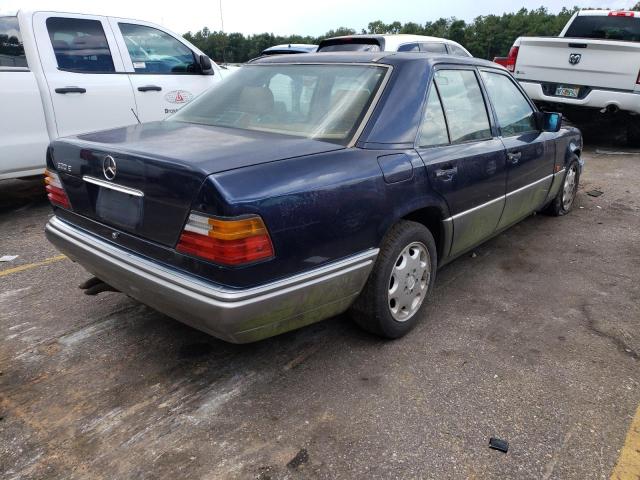 Photo 4 from auction – 1995 MERCEDES-BENZ E 320 BASE with VIN WDBEA32E2SC213254