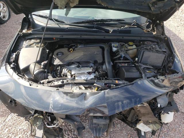 Photo 7 from auction – 2018 CHEVROLET MALIBU LT with VIN 1G1ZD5ST4JF284577