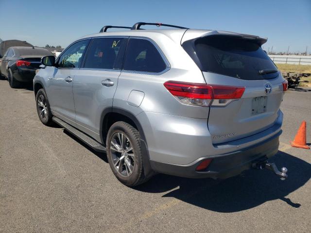 Photo 3 from auction – 2018 TOYOTA HIGHLANDER with VIN 5TDBGRFH8JS052187