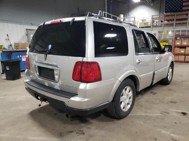 Photo 4 from auction – 2006 LINCOLN NAVIGATOR with VIN 5LMFU28586LJ18565