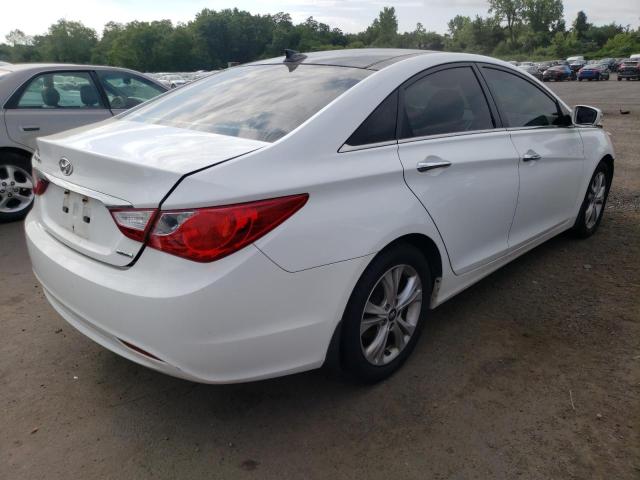 Photo 4 from auction – 2012 HYUNDAI SONATA SE with VIN 5NPEC4AC2CH382990