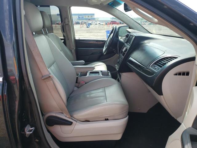 Photo 5 from auction – 2013 CHRYSLER TOWN & COU with VIN 2C4RC1BG6DR540270