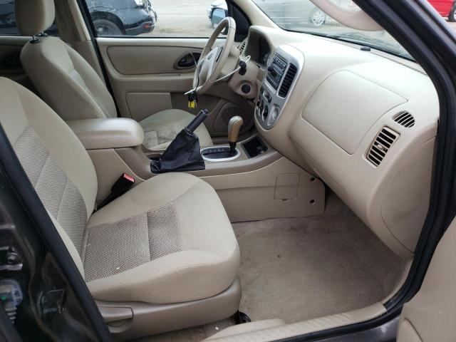 Photo 5 from auction – 2006 FORD ESCAPE XLT with VIN 1FMCU03106KB35395