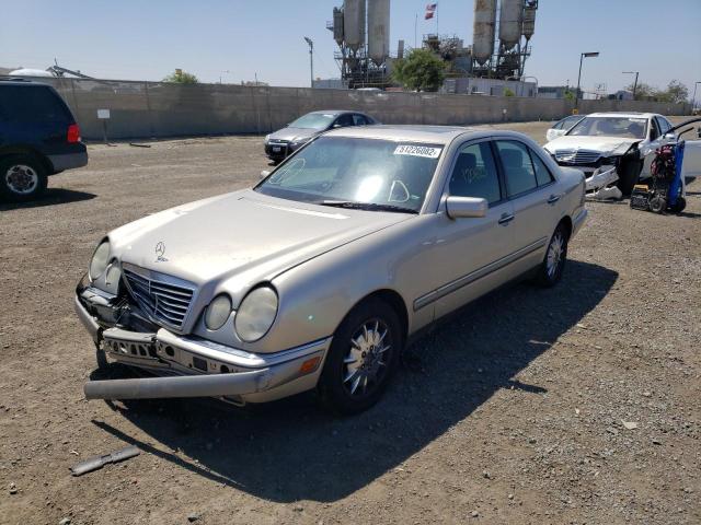 Photo 2 from auction – 1997 MERCEDES-BENZ E 320 with VIN WDBJF55F4VA388962