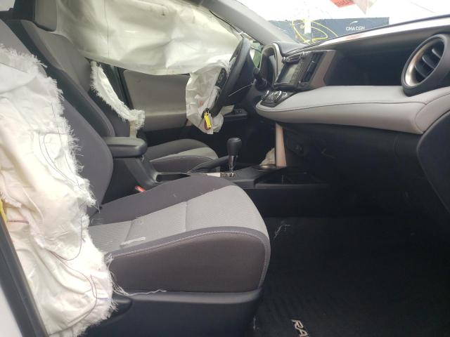 Photo 5 from auction – 2015 TOYOTA RAV4 XLE with VIN JTMRFREV5FD129075