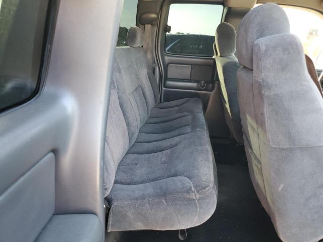 Photo 6 from auction – 2000 CHEVROLET SILVERADO with VIN 1GCGK29U0YE413562