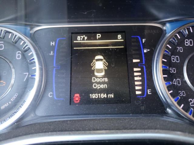 Photo 8 from auction – 2016 CHRYSLER 200 LIMITE with VIN 1C3CCCAB8GN116585