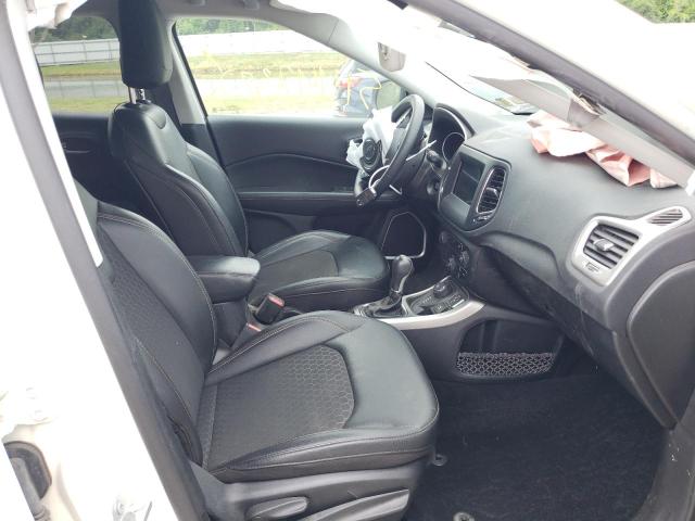 Photo 5 from auction – 2019 JEEP COMPASS LA with VIN 3C4NJDBB3KT839848