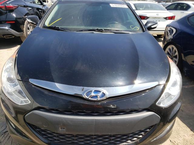 Photo 9 from auction – 2013 HYUNDAI SONATA HYB with VIN KMHEC4A40DA076528