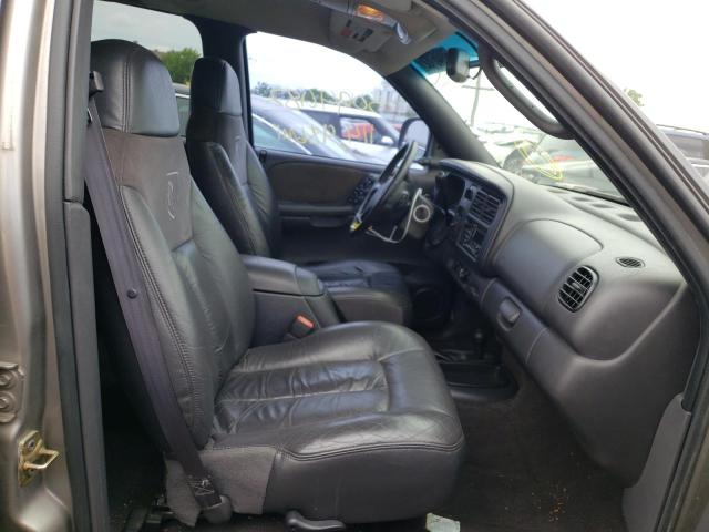 Photo 5 from auction – 1999 DODGE DURANGO with VIN 1B4HS28YXXF552967
