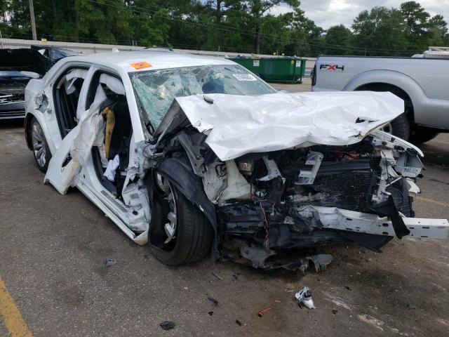 CHRYSLER 300 LIMITE 2018 with VIN 2C3CCAEG9JH117643 - Photo from auction