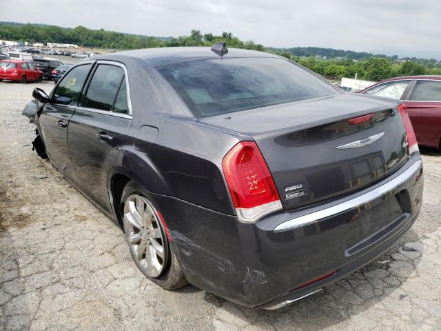 Photo 3 from auction – 2017 CHRYSLER 300 LIMITE with VIN 2C3CCARG9HH637474