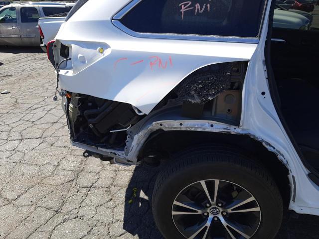 Photo 9 from auction – 2017 TOYOTA HIGHLANDER with VIN 5TDZZRFH5HS212500