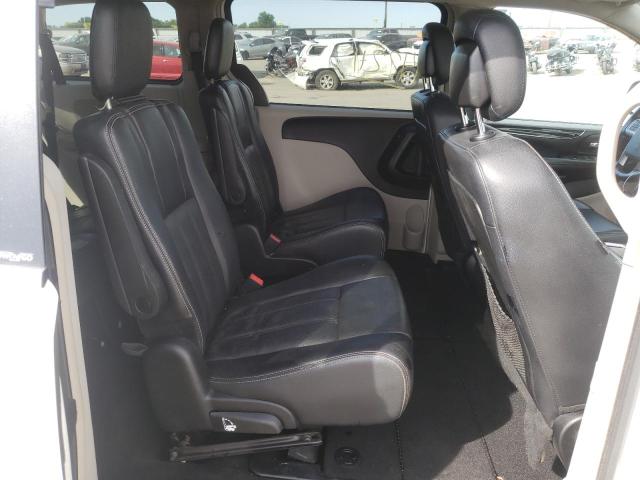Photo 6 from auction – 2012 CHRYSLER TOWN & COU with VIN 2C4RC1BG2CR423560