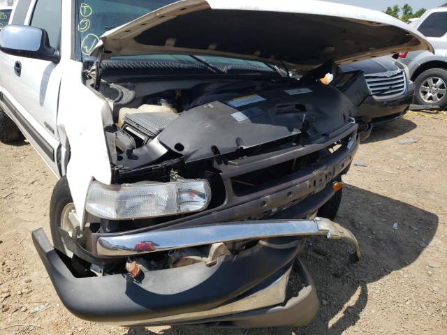 Photo 9 from auction – 2000 CHEVROLET SILVERADO with VIN 1GCEK19V7YE402097