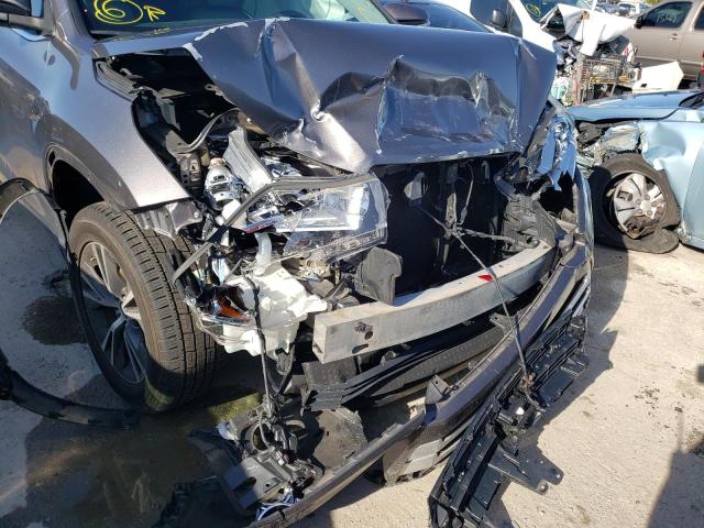 Photo 9 from auction – 2017 TOYOTA HIGHLANDER with VIN 5TDZZRFH7HS217424