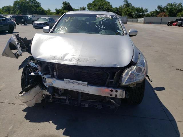 Photo 7 from auction – 2015 INFINITI Q40 with VIN JN1CV6AR3FM522558
