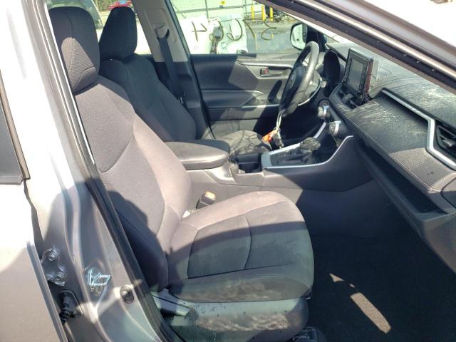 Photo 5 from auction – 2019 TOYOTA RAV4 LE with VIN 2T3K1RFV9KC021880