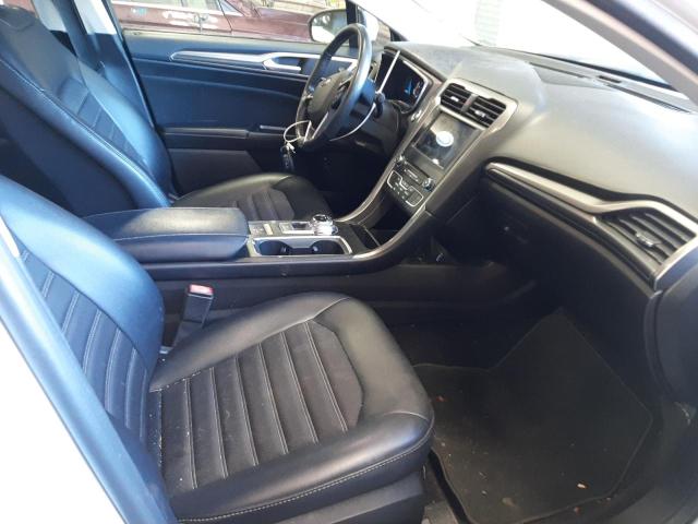 Photo 5 from auction – 2017 FORD FUSION SE with VIN 3FA6P0LUXHR165253