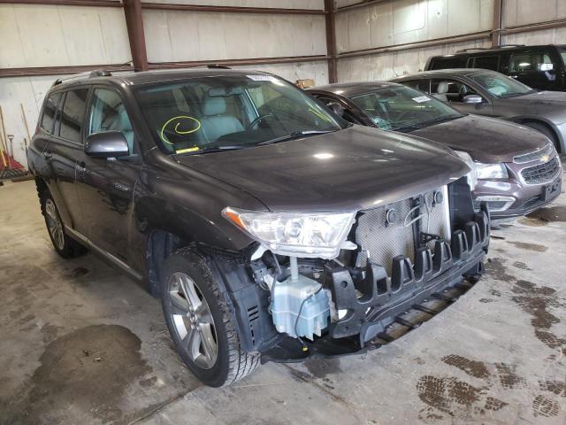 TOYOTA HIGHLANDER 2013 with VIN 5TDDK3EH8DS268468 - Photo from auction