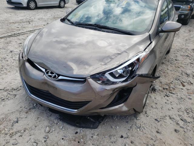 Photo 9 from auction – 2016 HYUNDAI ELANTRA SE with VIN 5NPDH4AE7GH799400
