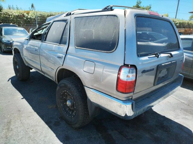 Photo 3 from auction – 2001 TOYOTA 4RUNNER SR with VIN JT3GN86R210206172