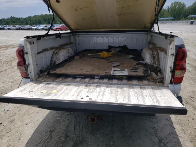 Photo 6 from auction – 2004 CHEVROLET SILVERADO with VIN 1GCEC14X74Z185157
