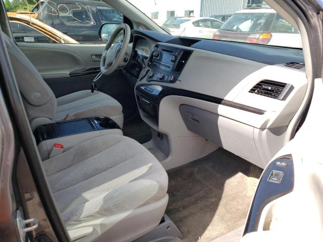 Photo 5 from auction – 2012 TOYOTA SIENNA LE with VIN 5TDJK3DC3CS041602