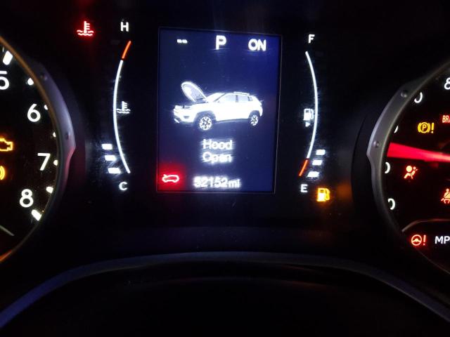 Photo 8 from auction – 2018 JEEP COMPASS LA with VIN 3C4NJDBB2JT176724