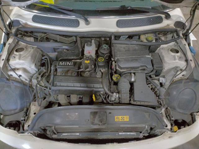 Photo 7 from auction – 2005 MINI COOPER with VIN WMWRC33565TK62048
