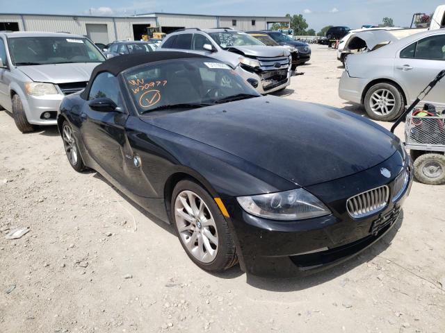 BMW Z4 3.0 2007 with VIN 4USBU33597LW70977 - Photo from auction