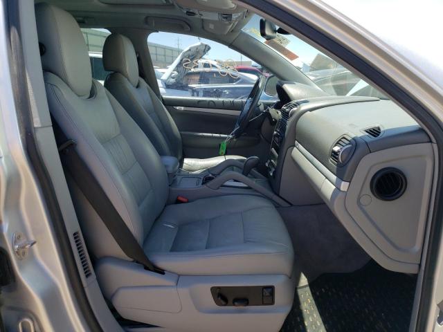 Photo 5 from auction – 2004 PORSCHE CAYENNE with VIN WP1AA29P14LA23027