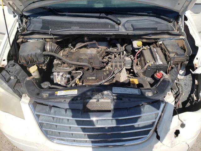 Photo 7 from auction – 2010 CHRYSLER TOWN & COU with VIN 2A4RR5D17AR249717