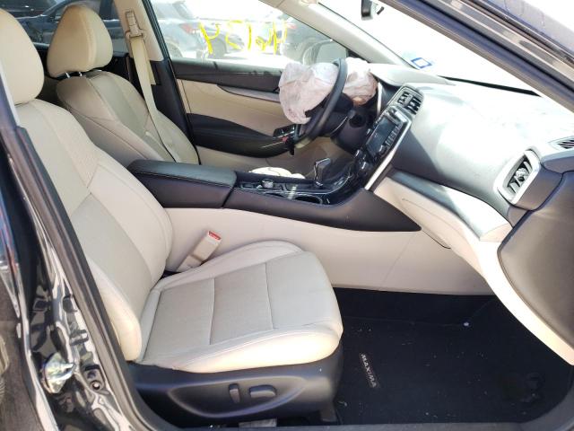 Foto 5 de la subasta – 2017 NISSAN MAXIMA 3.5 con VIN 1N4AA6AP6HC433208