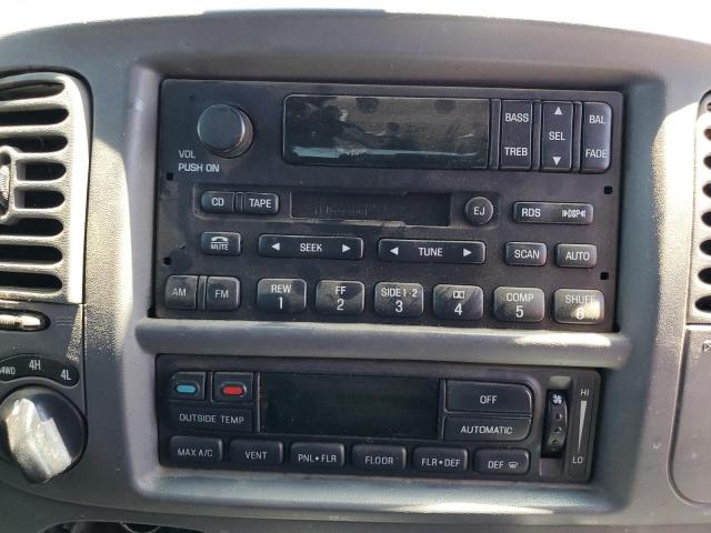 Photo 9 from auction – 2002 FORD EXPEDITION with VIN 1FMFU18L12LA17860