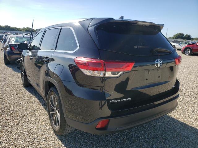 Photo 3 from auction – 2019 TOYOTA HIGHLANDER with VIN 5TDKZRFH0KS563551