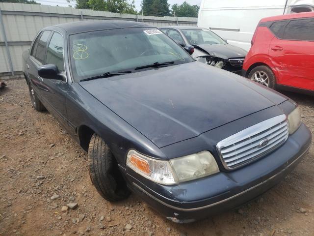 FORD CROWN VICT 2003 with VIN 2FAFP71W33X128794 - Photo from auction