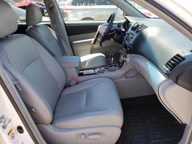 Photo 5 from auction – 2013 TOYOTA HIGHLANDER with VIN 5TDDK3EH5DS232608