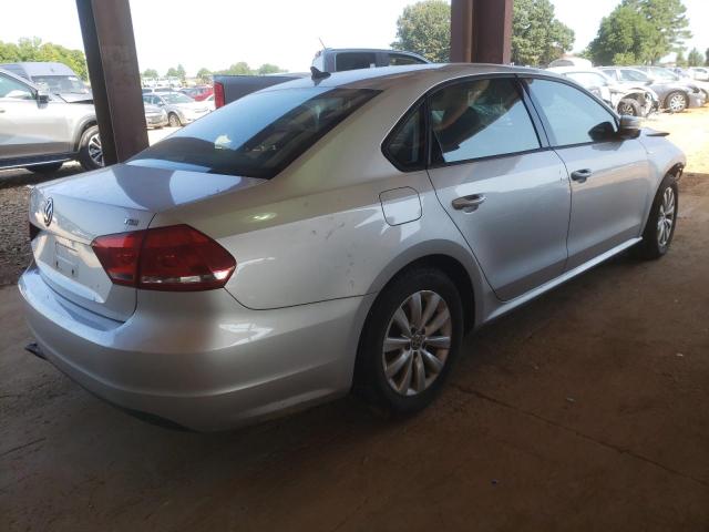 Photo 4 from auction – 2014 VOLKSWAGEN PASSAT S with VIN 1VWAT7A37EC095849