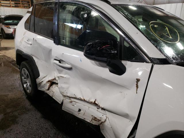 Photo 9 from auction – 2019 TOYOTA RAV4 LE with VIN JTMF1RFVXKD510365