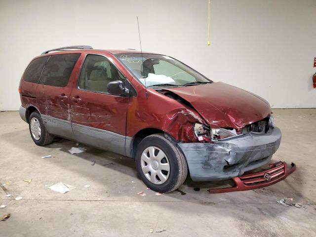 TOYOTA SIENNA LE 2002 with VIN 4T3ZF13C72U498827 - Photo from auction