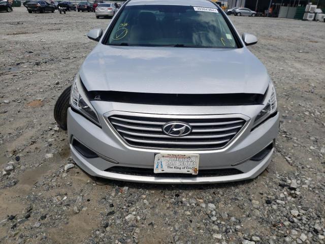 Photo 9 from auction – 2017 HYUNDAI SONATA SE with VIN 5NPE24AF0HH517209