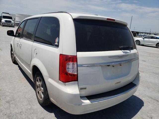 Photo 3 from auction – 2012 CHRYSLER TOWN & COU with VIN 2C4RC1BG6CR337524