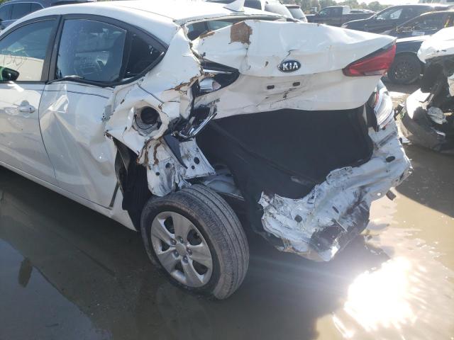 Photo 9 from auction – 2017 KIA FORTE LX with VIN 3KPFK4A77HE157776