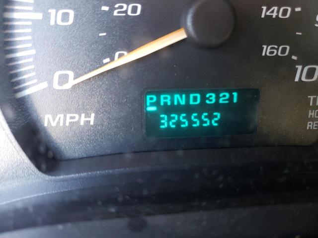 Photo 8 from auction – 2004 CHEVROLET EXPRESS with VIN 1GCGG25V941174787