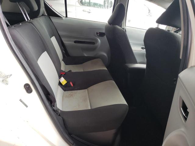 Photo 6 from auction – 2014 TOYOTA PRIUS C with VIN JTDKDTB34E1075680